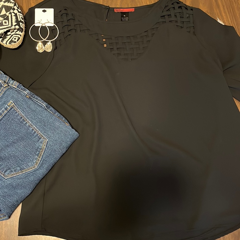 BKE black long sleeve top, size XL